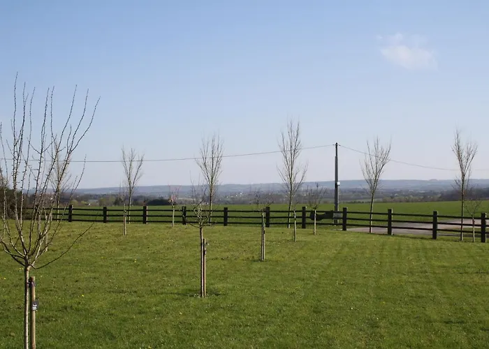 Luxury tent Roulotte Poulette *